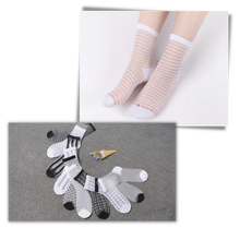 Load image into Gallery viewer, (10 Pares) Calcetines de moda transparentes para mujer - Ozerty